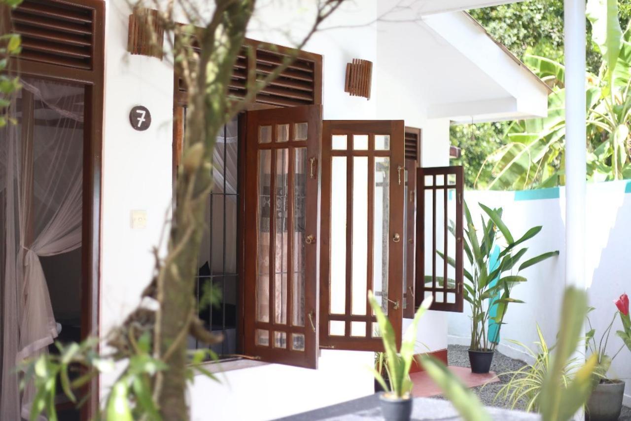 Bakery Family Guest House Mirissa Luaran gambar