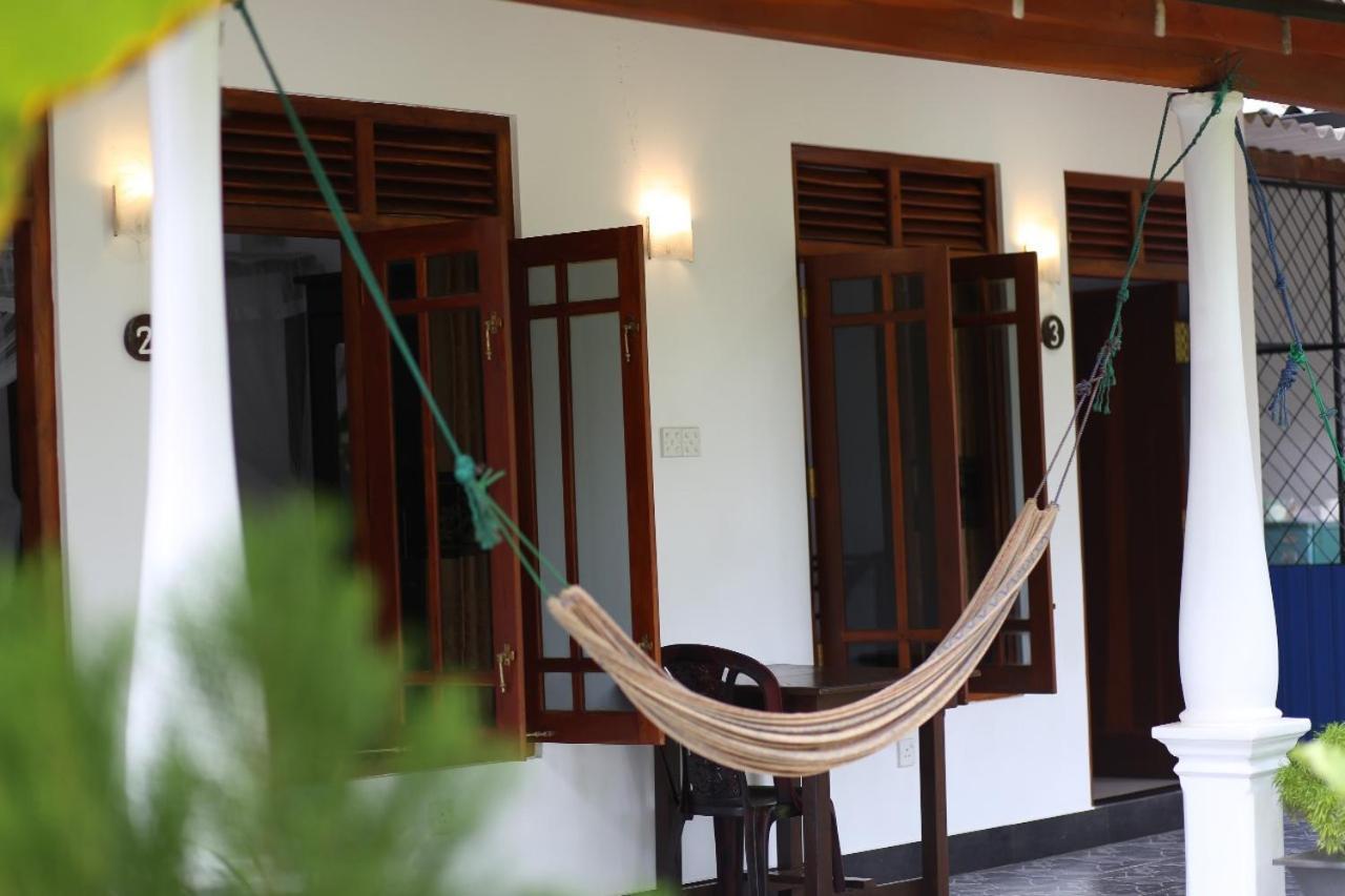 Bakery Family Guest House Mirissa Luaran gambar