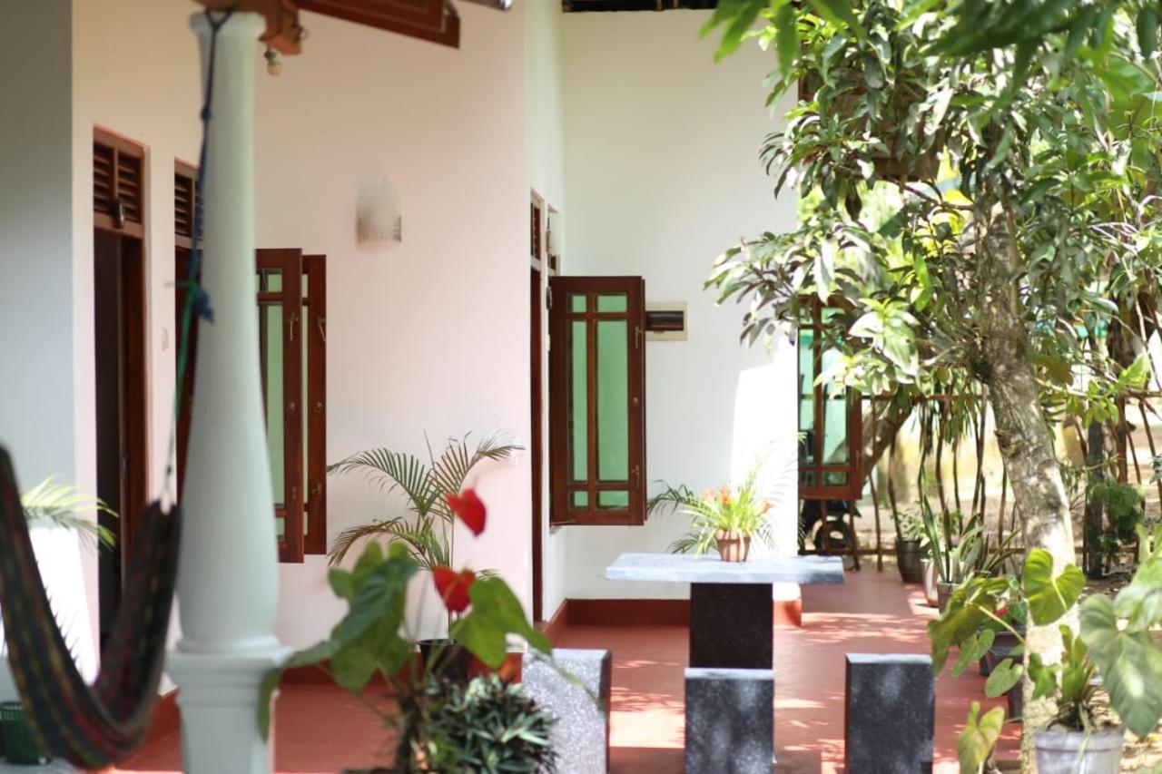 Bakery Family Guest House Mirissa Luaran gambar