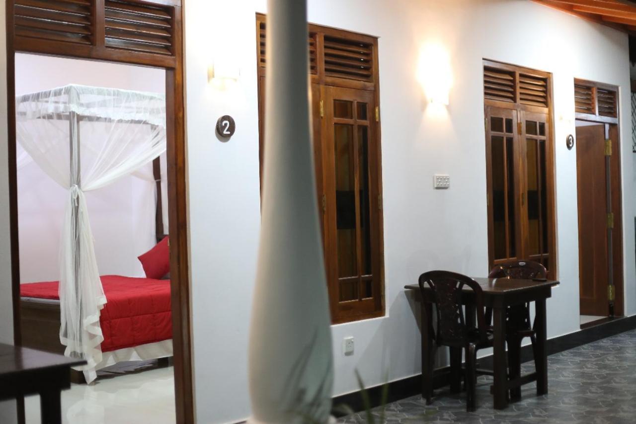Bakery Family Guest House Mirissa Bilik gambar