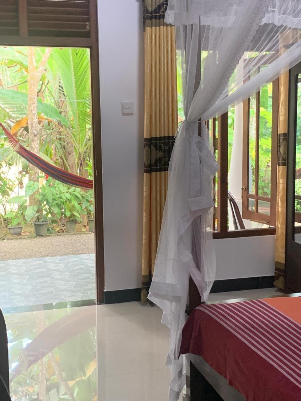 Bakery Family Guest House Mirissa Luaran gambar